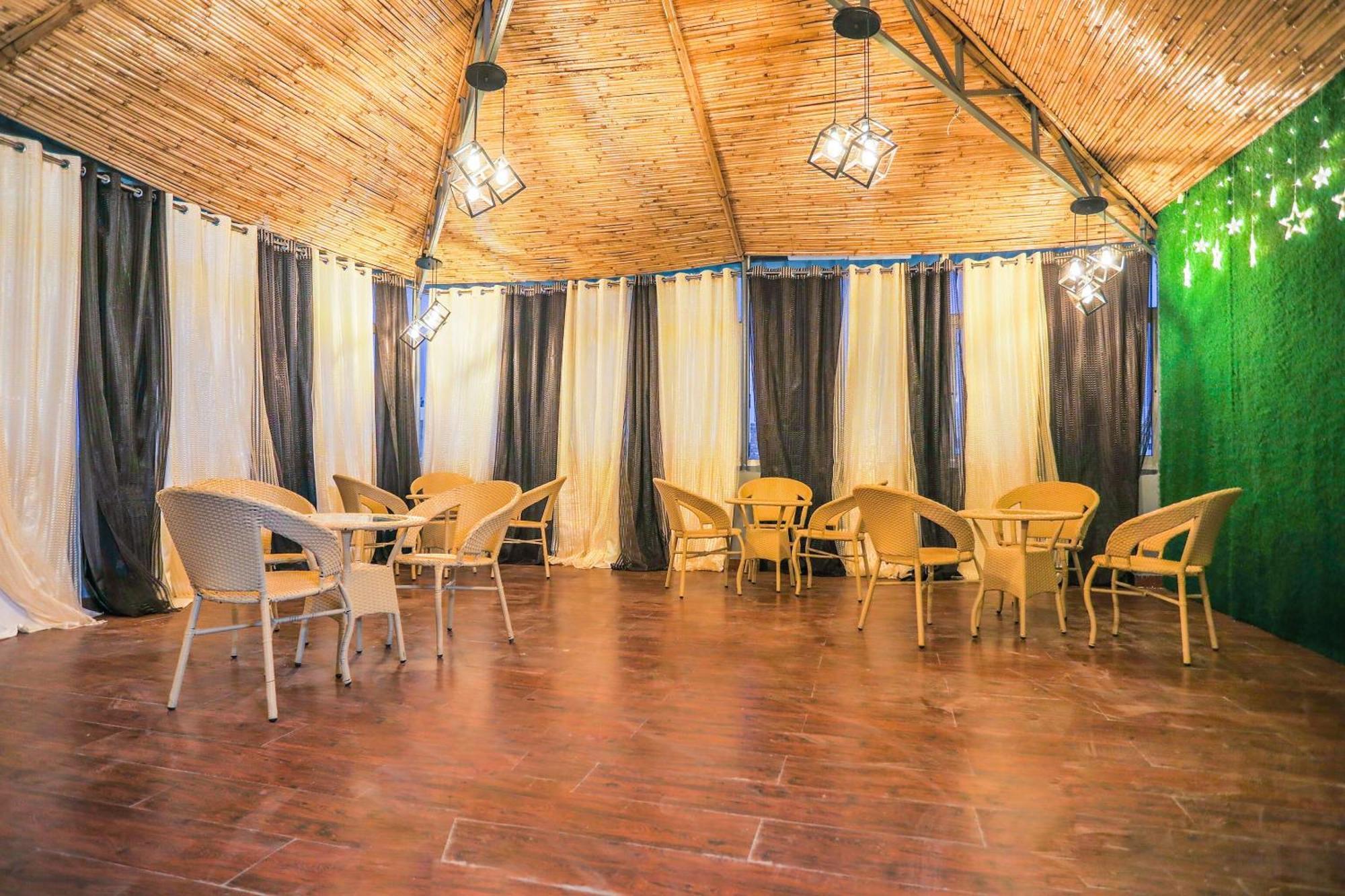 Collection O The Royal Fern Hotel Farrukhnagar Kültér fotó